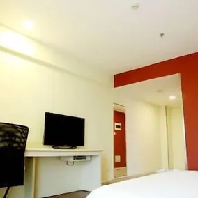 Hanting Hotel - Image 2