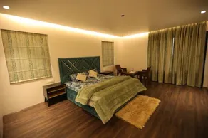 The Holiday Home - Image 4