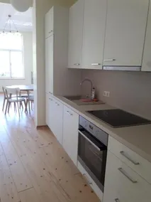 Old Town Grand Apartment - Image 2