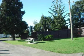 Avondale Motor Park - Image 4