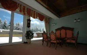 Husarik Hotel - Image 5