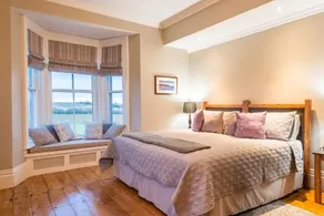 Montgomery Inn Ingleside - Image 5