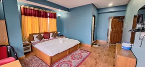Hotel The 4 Season(Pelling, Sikkim) - Image 4