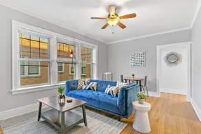 Relax and Retreat 1BR Apt in Historic Ravenswood - Image 3