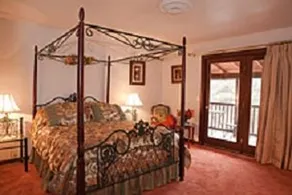 Canyon Crest Lodge - Image 4