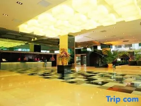 New Sunshine Hotel - Image 2