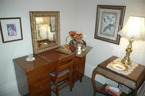 Sommerville Court Motel Bed And Breakfast - Image 2