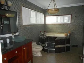 Royal Vista Villa - Image 4