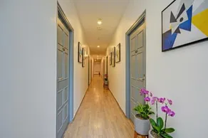 OYO Townhouse White Ridge 112 Shivam Road - Image 5