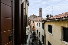 Frari Luxury - Image 2