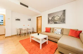 Apartamento Sol Gran Via - Image 2