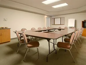 Super 8 Motel - Morris - Image 3