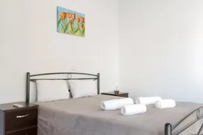 Sunrise Apartment - Image 4