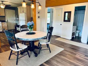 Beautiful 2 Br 1 Ba Cabin in Blue Ridge Mountains: the Little White House - Image 3