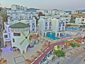 Club Vela Hotel - Image 4