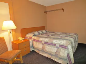 Usa inn - Image 2