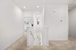 Sunny & Stylish Near LA 4BR Home w Desks & Lounge - Image 4