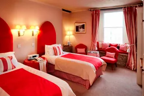 The Rose & Crown - Image 2