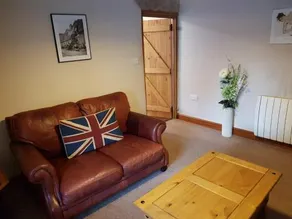 Loft Cottage - Image 3
