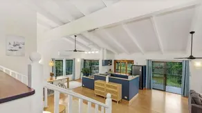 Lush North Byron home-Ocean views-12 min Byron Bay - Image 3