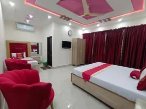 Hotel New Royal Palace - Image 2