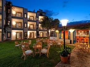 Fan Apartments - Image 1
