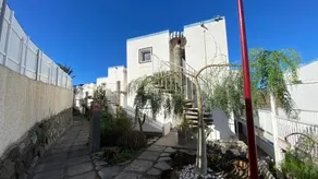Mayfair - Image 2