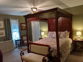 The Alexander Benjamin House - Image 4