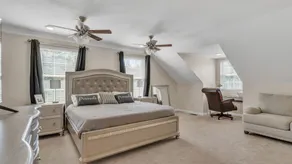 Leo Farm Villa - Beautiful Country Retreat 5 Bedroom Villa by RedAwning - Image 5