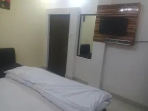 Hotel Relax Inn - Image 4