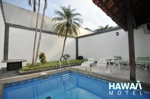Motel Hawaii Adults Only - Image 4