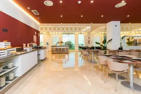 Hotel Puerta Santander - Image 2