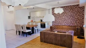 The Aphrodite House - Image 5