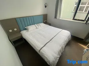 Gongyou Home Couple Apartment - Image 2