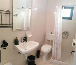 Makis & Bill Apartments - Image 2