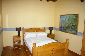 Angel Services - Villa de l'Arete - Image 4