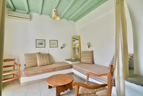 Golden Beach Hotel & Apartments - Image 4