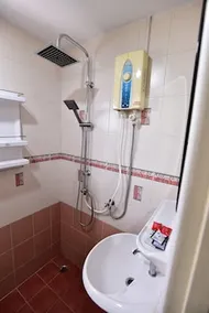 Bearing Plus Apartment - Image 2