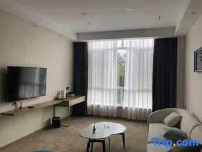 Jize Hongguang Business Hotel - Image 3