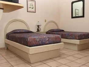 Hotel Plaza Tarasca - Image 4