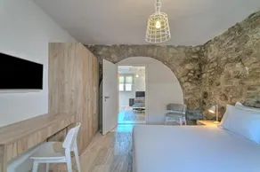 Elia Suite - Image 3