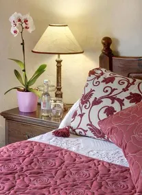 Wesley House - Image 2