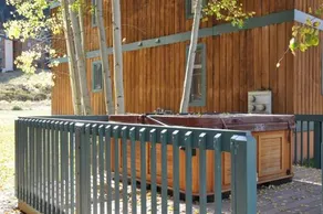 Gorgeous East Vail Condo #402 On The Creek With Hot Tub. - Image 2