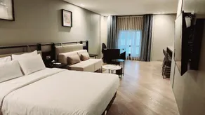 Hotel S.R - Image 2