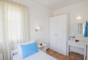 Hotel Kirki - Image 5