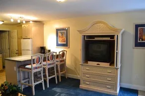 Seafarer Condominium Resort - Image 5