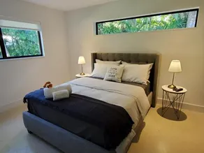 3 Bedroom House in Miami Design District - Image 5