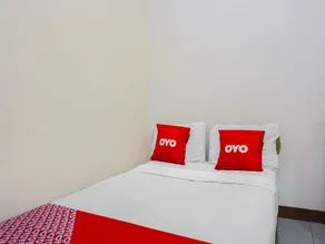 OYO 92285 Penginapan 21 - Image 3