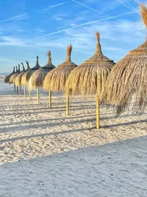 ApartBeach FLUROMAR Relax Climatizado y Piscina - Image 5