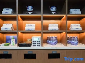Hampton by Hilton Dalian Jinpu - Image 5